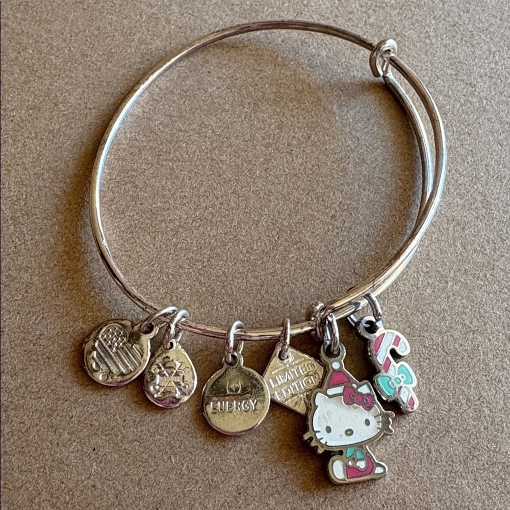 Christmas Alex & Ani Hello Kitty limited edition charm bracelet with 🐱🎄🤶